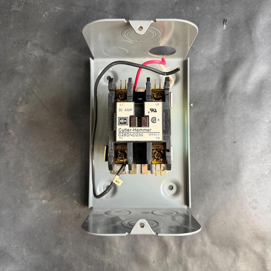 Used CUTLER HAMMER C25DND230 W/ ENCLOSURE ($50 OBO)