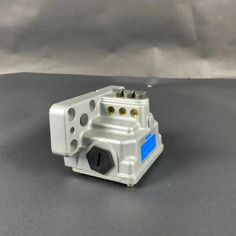 YAMATAKE-HONEYWELL LDV-5302K LIMIT SWITCH ($110 OBO)