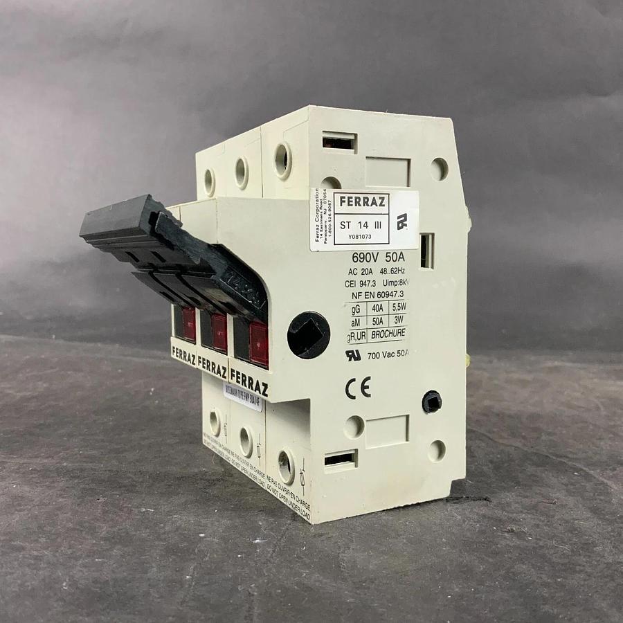 FERRAZ SHAWMUT ST-14-III FUSE HOLDER ($35 OBO)