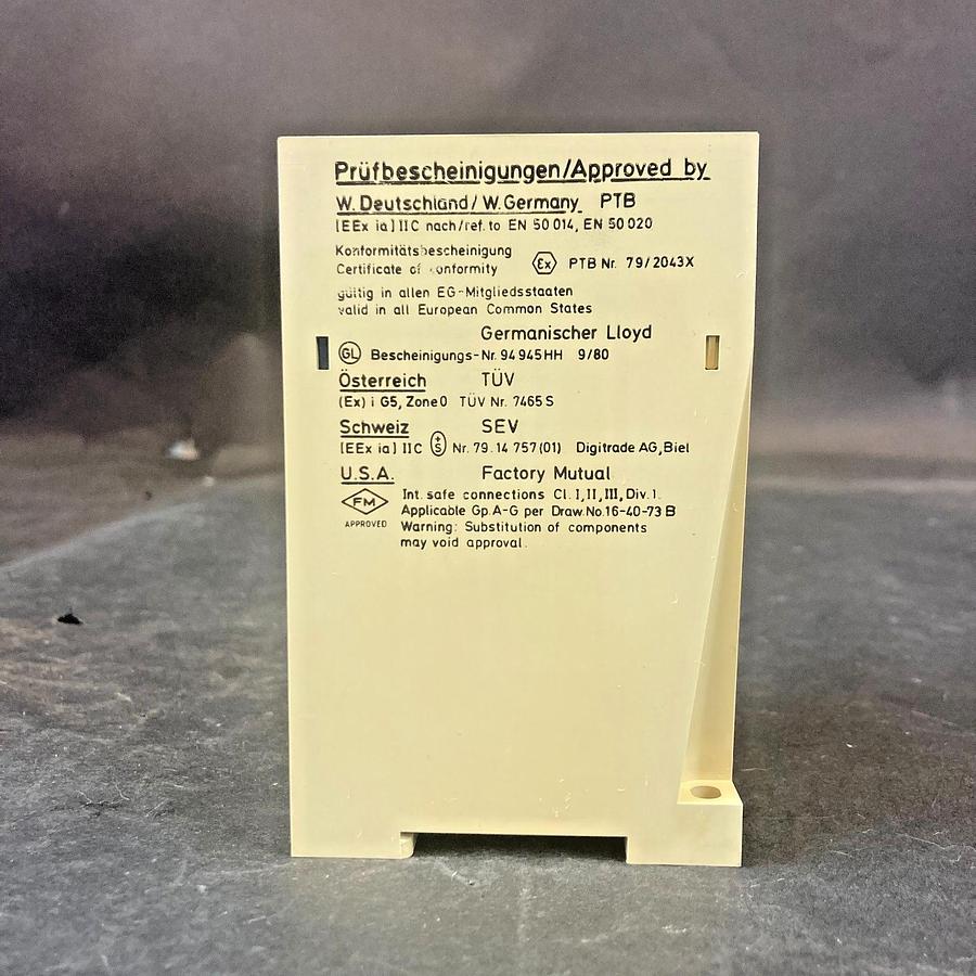 Used PEPPERL FUCHS WE 77/EX-2 110V SWITCH ISOLATOR ($50 OBO)