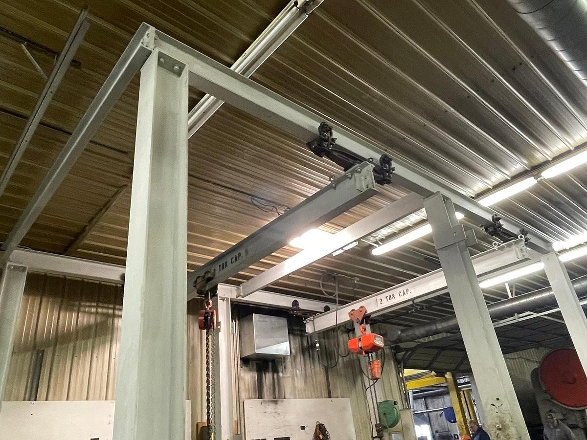Used Freestanding Bridge Crane - 8'L x 10'W x 12'T -2 Ton Cap- (Ready to ship!)