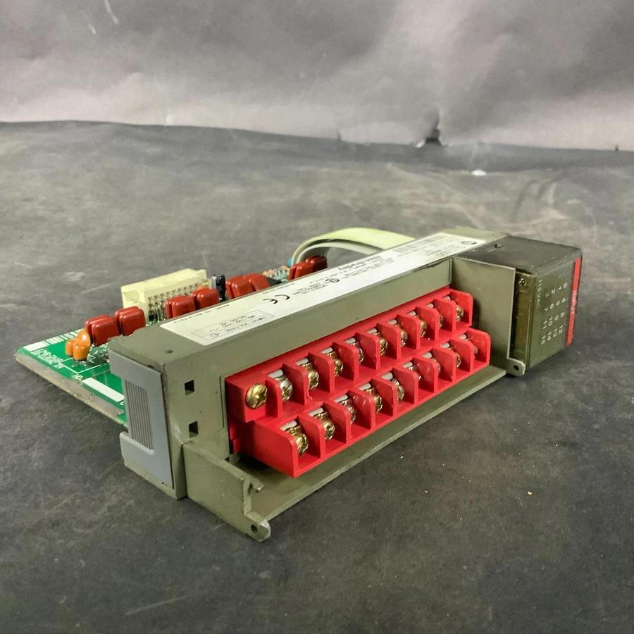 Used ALLEN BRADLEY 1746-IA16 SER C INPUT MODULE ($20 OBO)