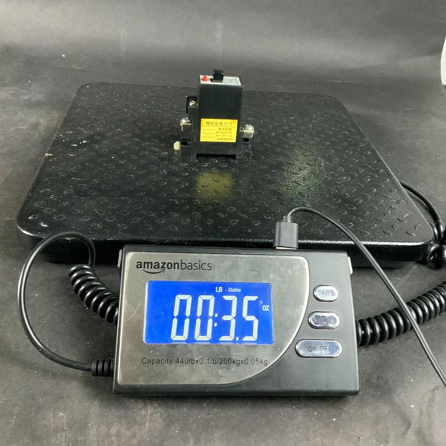 Used MATSUSHITA BD16 M-5 BAD162105 10A CIRCUIT BREAKER ($10 OBO)