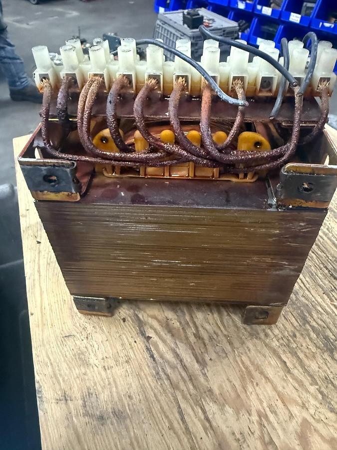 Used LINTRON AB TRANSFORMER