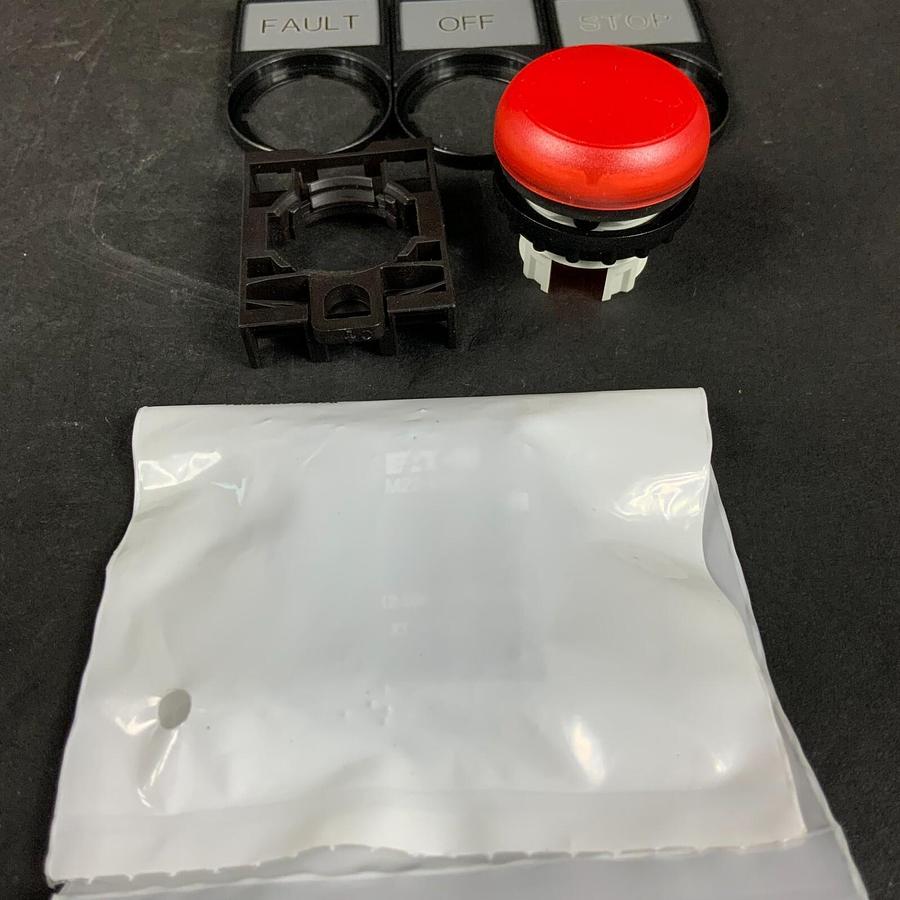 EATON M22-L-R-R-P RED INDICATING LIGHT - NEW, ORIGINAL PACKAGE ($20 OBO)