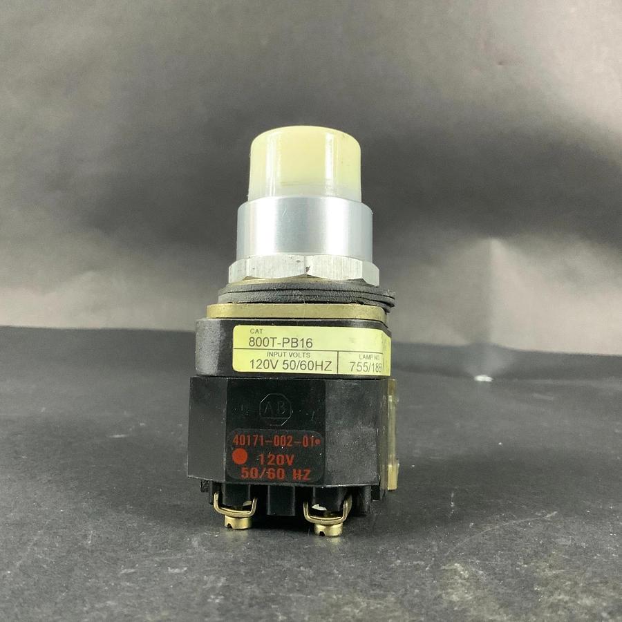 Used ALLEN BRADLEY 800T-PB16 WHITE ILLUMINATED PUSH BUTTON ($15 OBO)