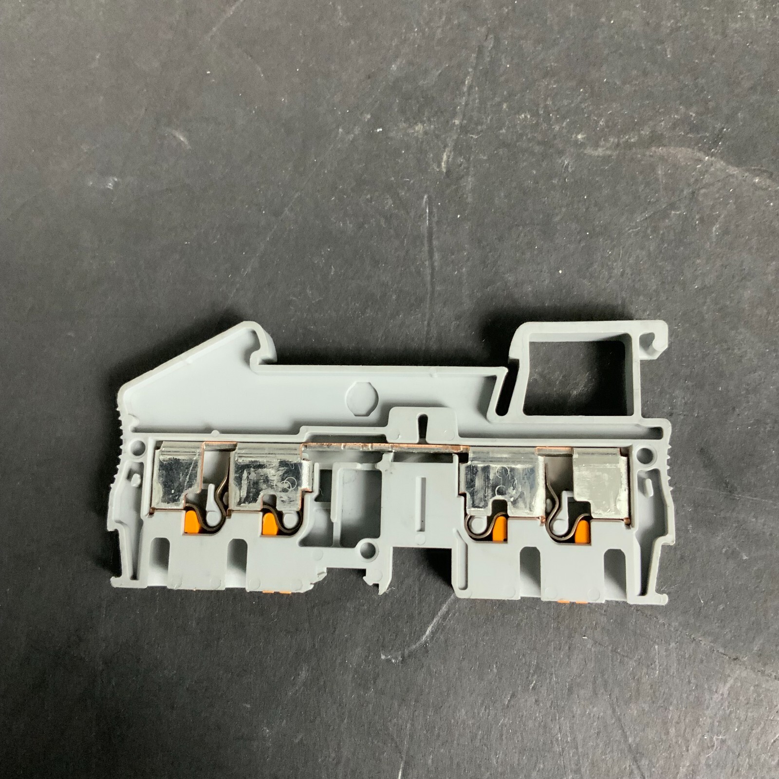 Used PHOENIX CONTACT PIT 2.5-QUATTRO TERMINAL BLOCK - BATCH OF 20 ($2.00)