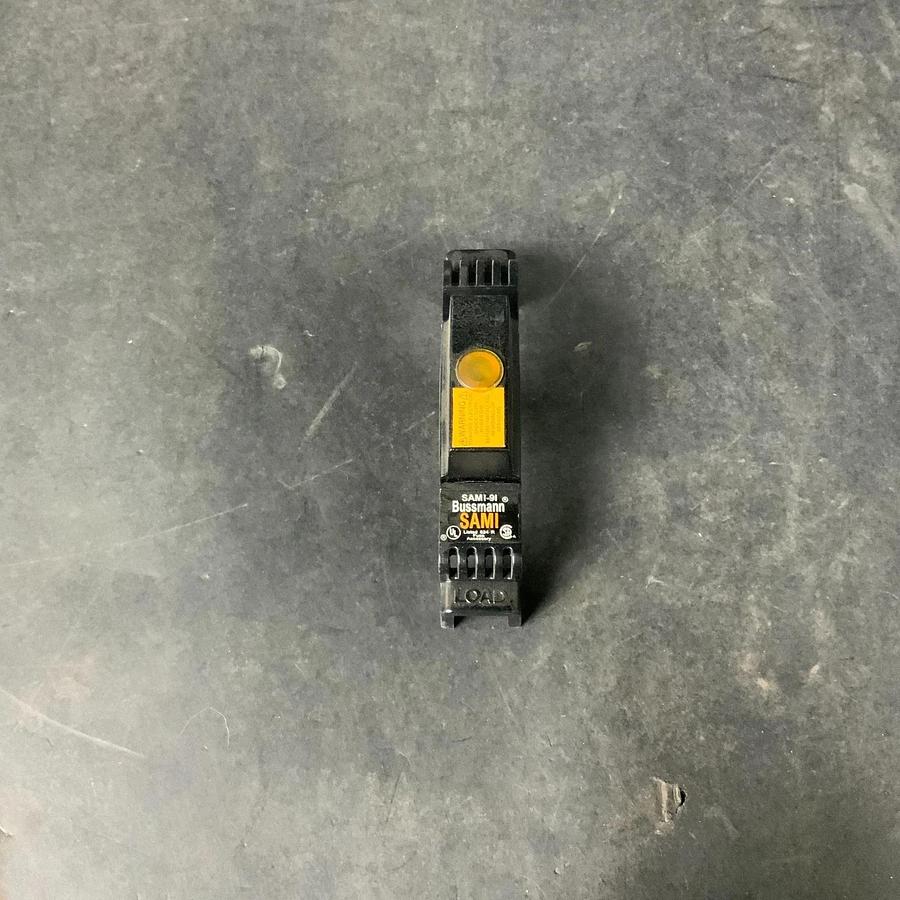 Used BUSSMANN SAMI-91 FUSE BLOCK COVER ($5 OBO)