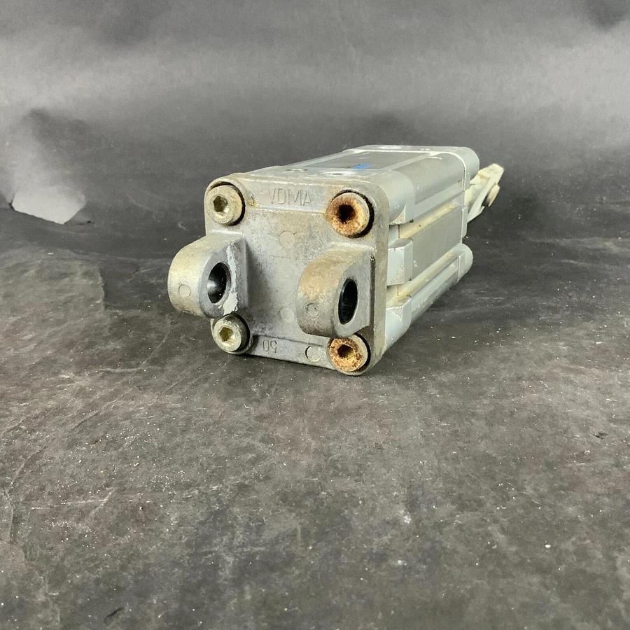 Used FESTO DNC-50-25-PPV-A PNEUMATIC CYLINDER ($30 OBO)