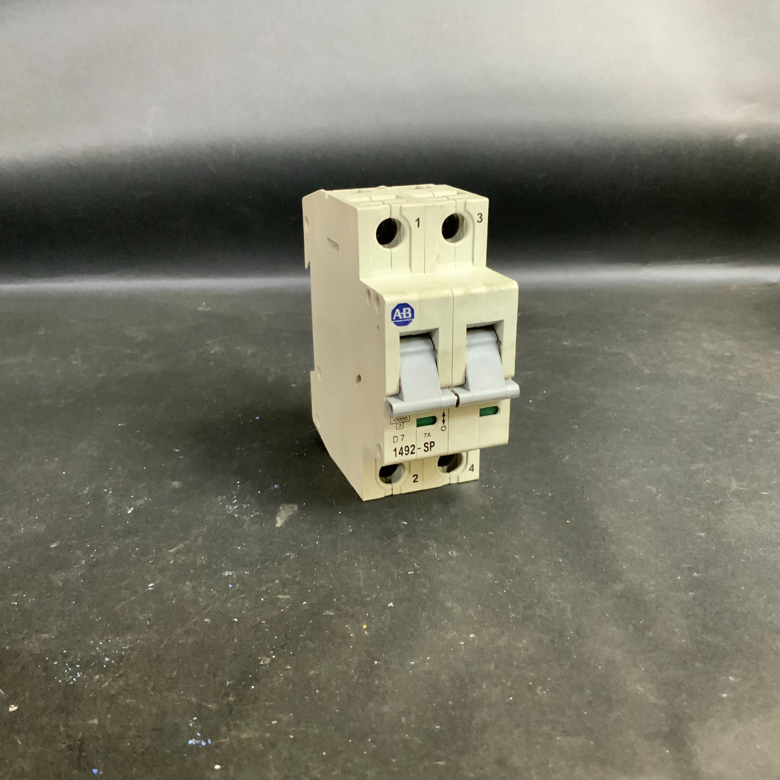 Used ALLEN BRADLEY 1492-SP2D070 SER.C CIRCUIT BREAKER ($10 OBO)