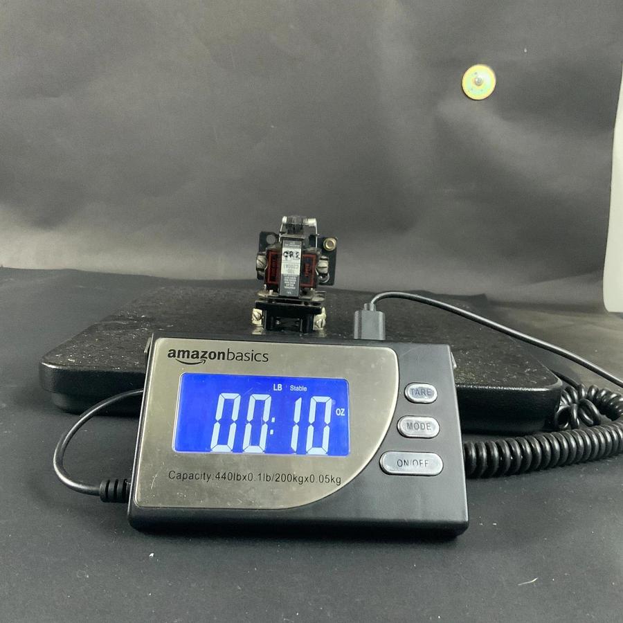 Used ALLEN BRADLEY 700-C200A1 CONTROL RELAY ($25 OBO)