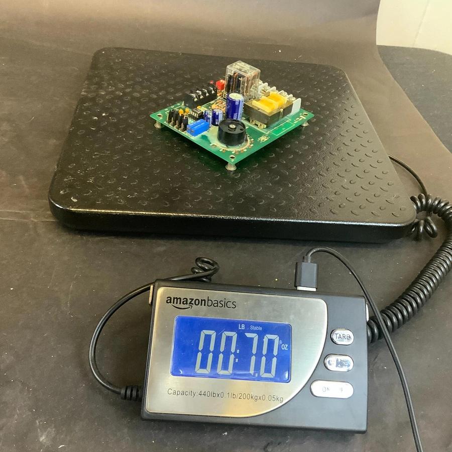 Used WATLOW 141A-1605-4000 REV.F TEMPERATURE CONTROLLER ($60 OBO)