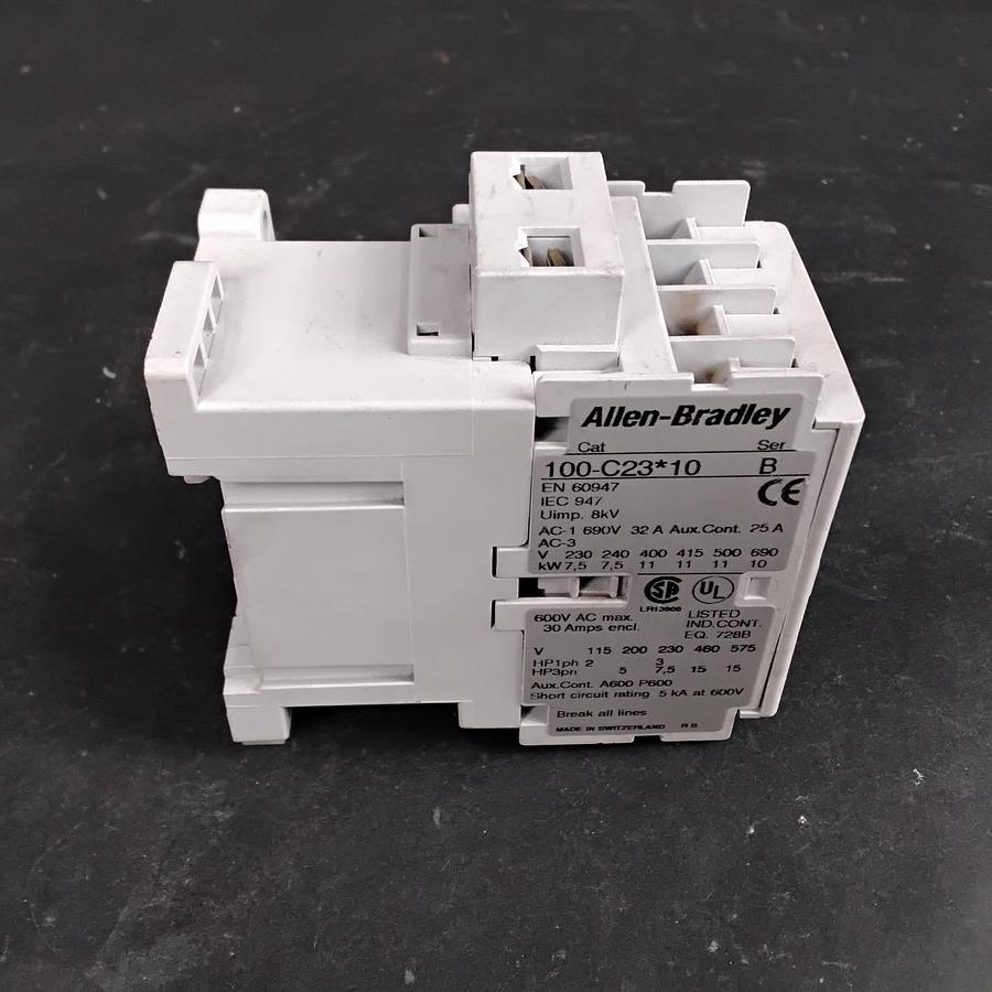 Used ALLEN-BRADLEY 100-C2310 SER B CONTACTOR ($28 OBO)