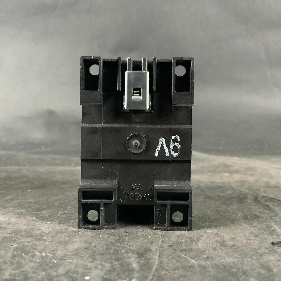 Used KLOCKNER MOELLER DIL A-31 CONTACTOR DELAY ($35 OBO)