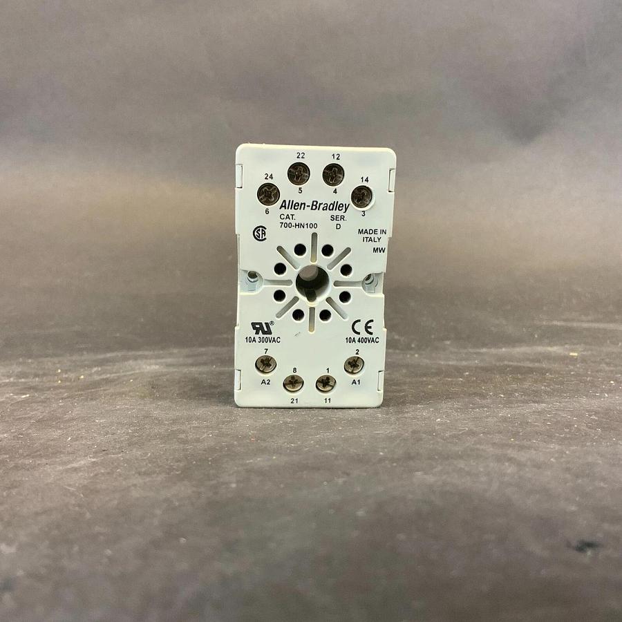 Used ALLEN BRADLEY 700-HN100 D RELAY SOCKET ($7 OBO)