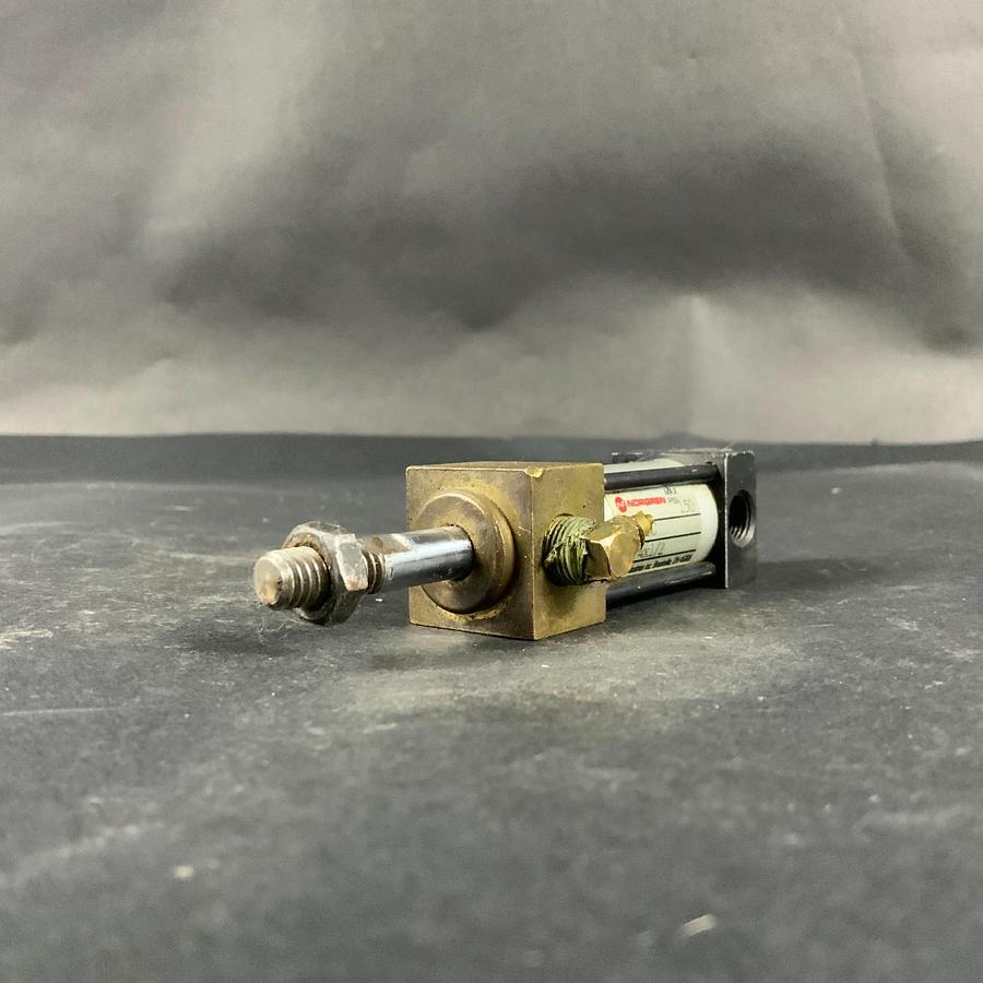 Used NORGREN TC-SC AIR CYLINDER ($35 OBO)