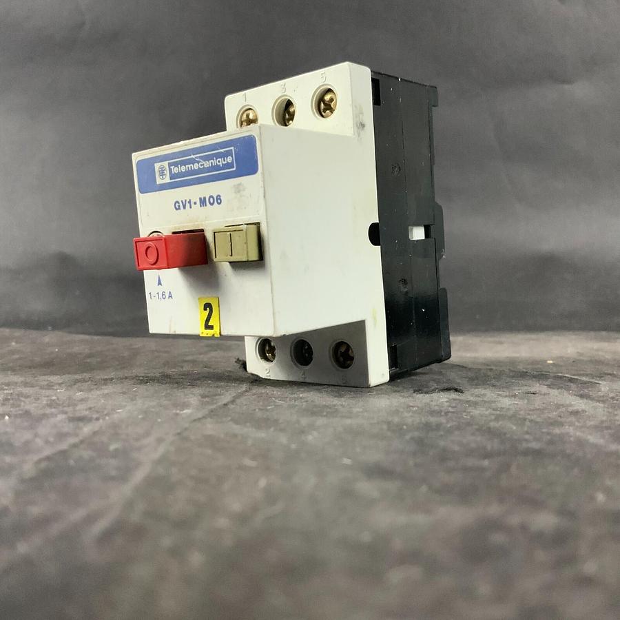 Used TELEMECANIQUE GV1-M06 CIRCUIT BREAKER ($30 OBO)
