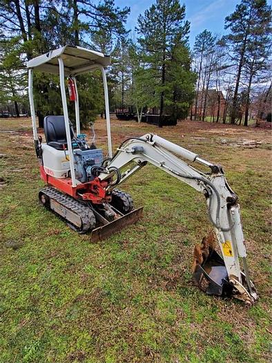 Used 2013 TAKEUCHI TB108