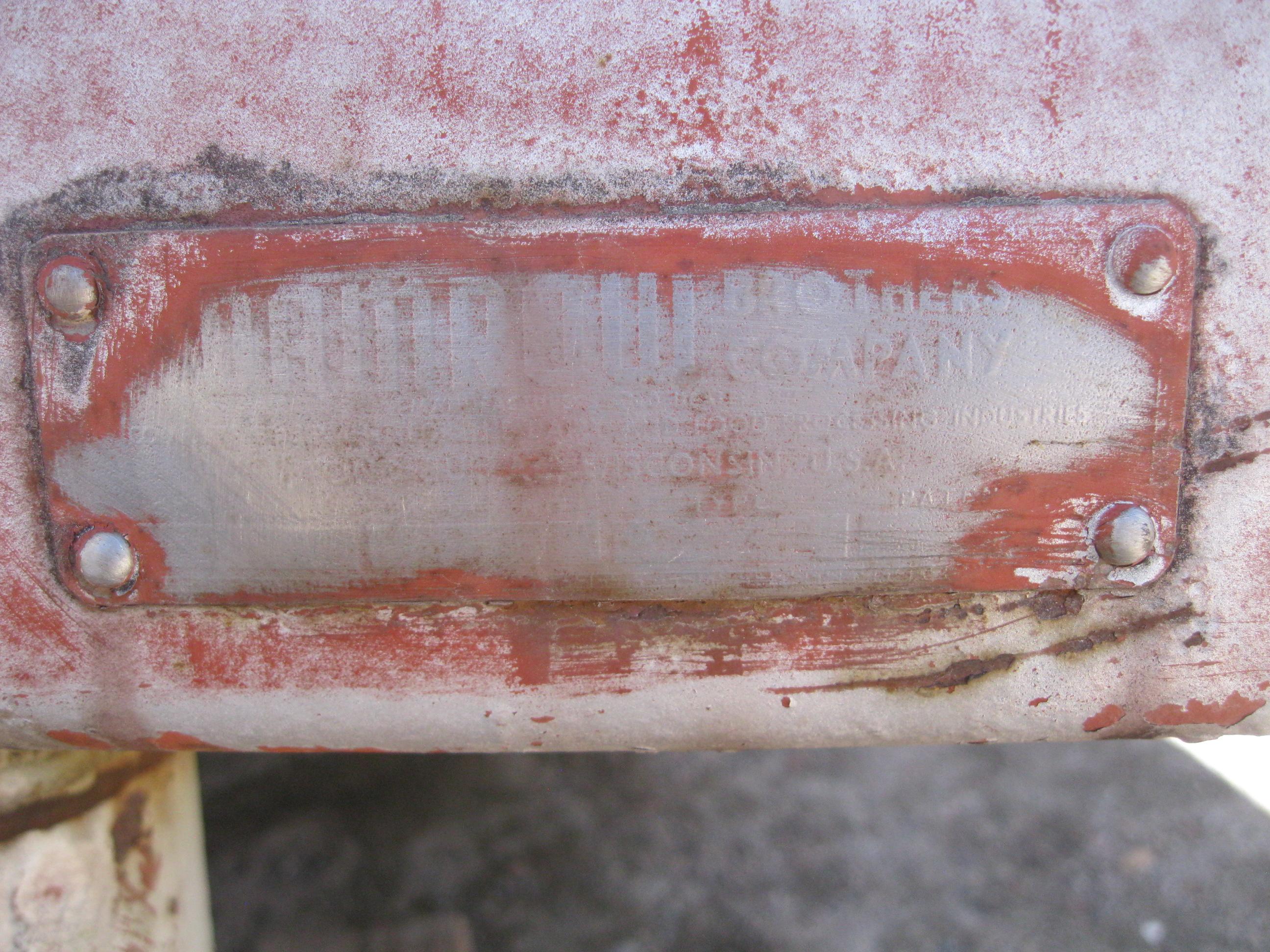 Refurbished 4000 GALLON DAMROW STORAGE TANK WITH MANHOLE AND CENTER AGITATOR