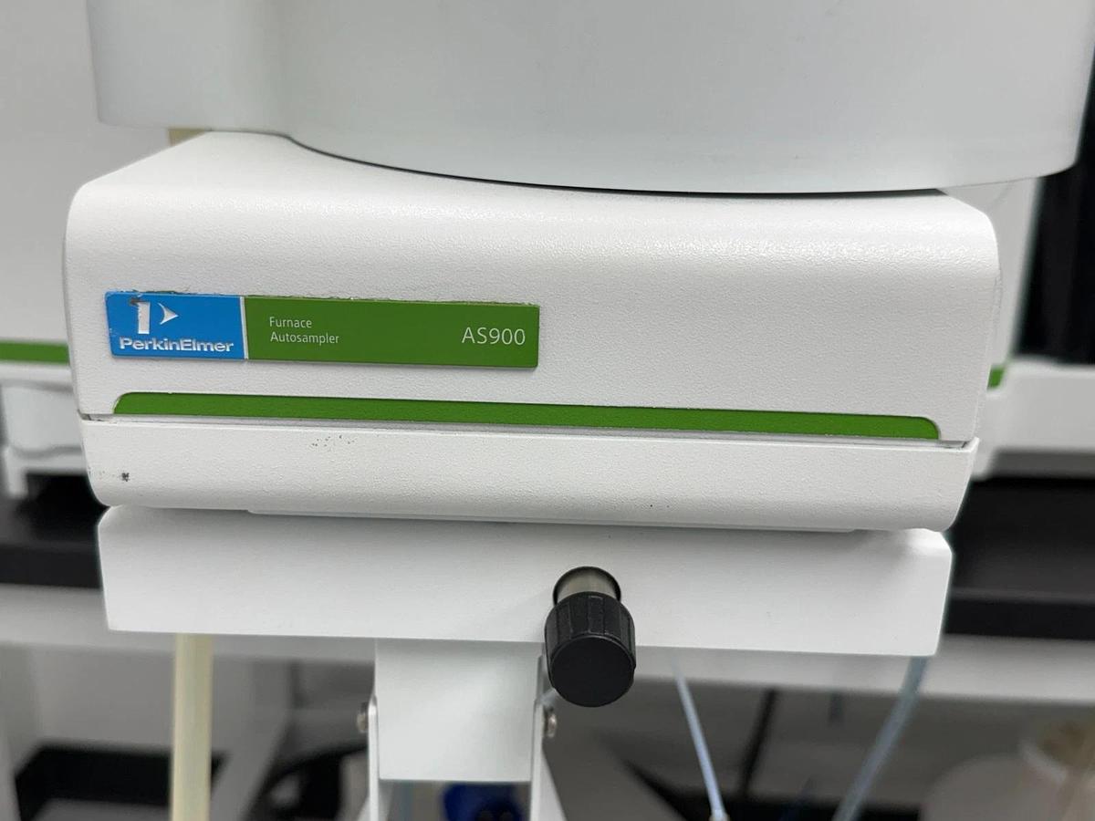 Used PerkinElmer PinAAcle 900T Atomic Absorption Spectrometer