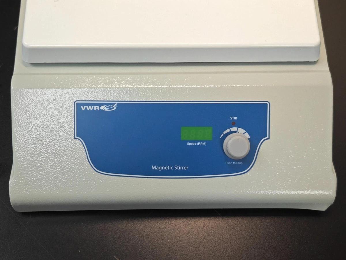 Used VWR Benchmark H3710-S 10"x10" Digital Magnetic Stirrer | w Support Rod