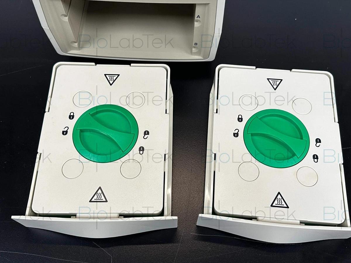 Used Bio-Rad Trans-Blot Turbo Transfer System 690BR with cassettes 2016