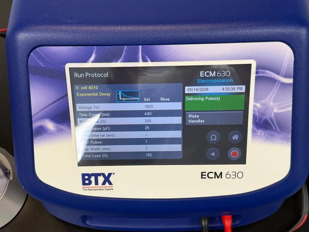 Used BTX ECM 630 Exponential Decay Wave Electroporation System W/ HT-200 and Dome