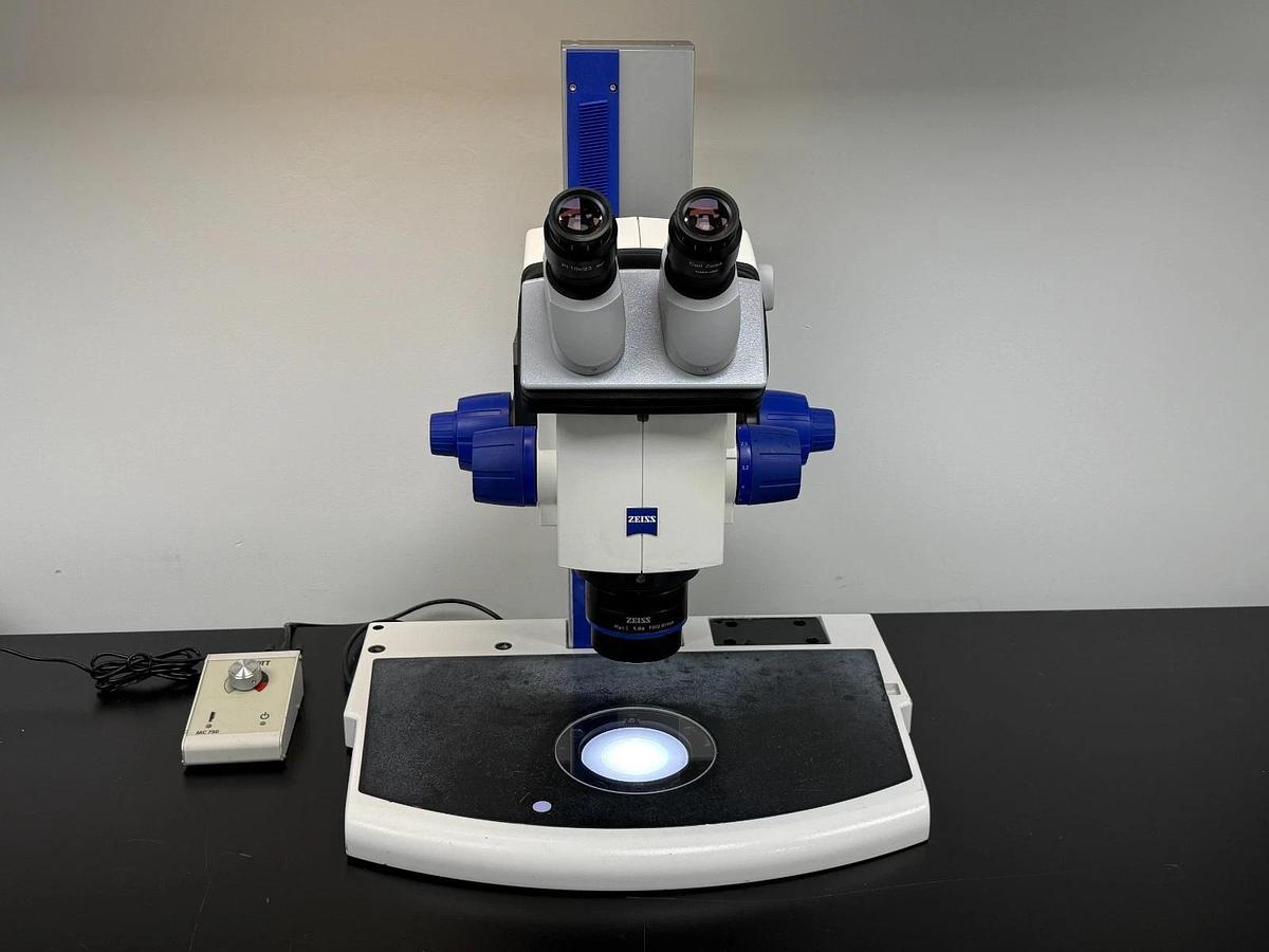 Used Zeiss SteREO Discovery.V8 Microscope Plan S 1.0x PL 10x/23 | 8x-63x Zoom Stand