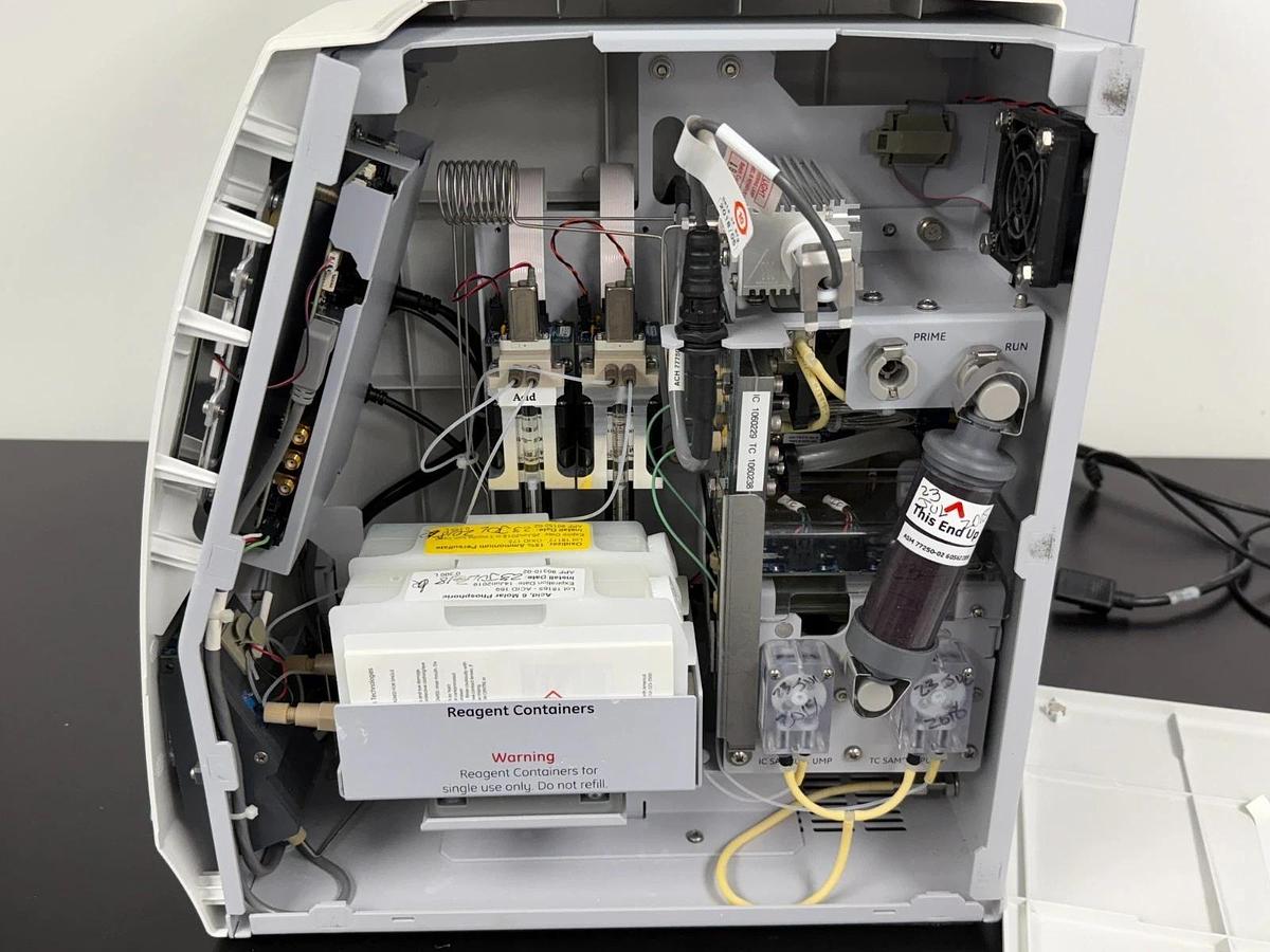 Used Veolia Suez GE Sievers M9 Lab TOC Analyzer with autosampler