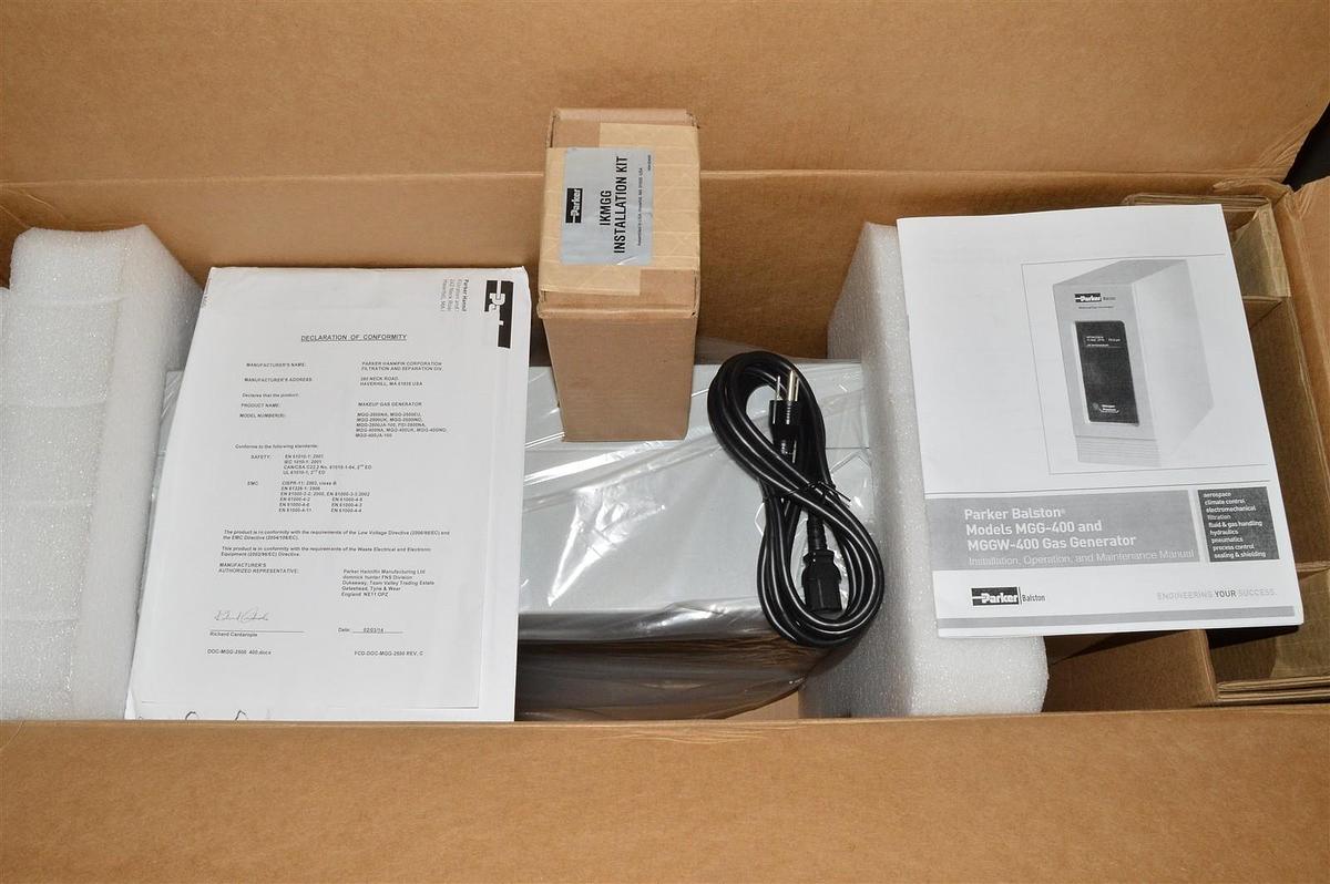 Used Parker Balston MGG-400NA FID GC Makeup Gas Generator for gas chromatography
