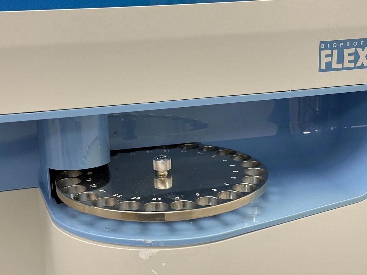 Used Nova Biomedical BioProfile FLEX2 Cell Culture Analyzer OSM48 | Osmolality CDV