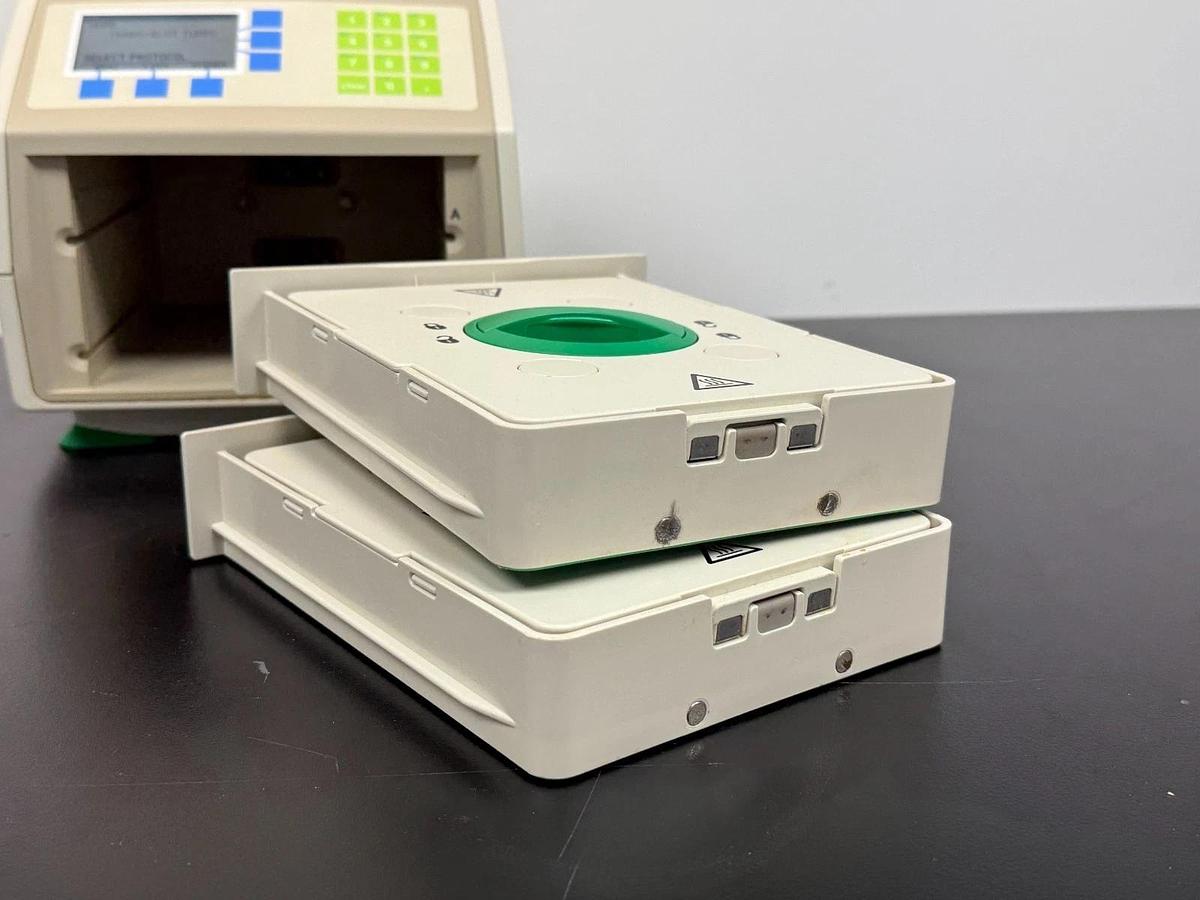 Used Bio-Rad Trans-Blot Turbo Transfer System | Rapid Western Blot Dual Cassette