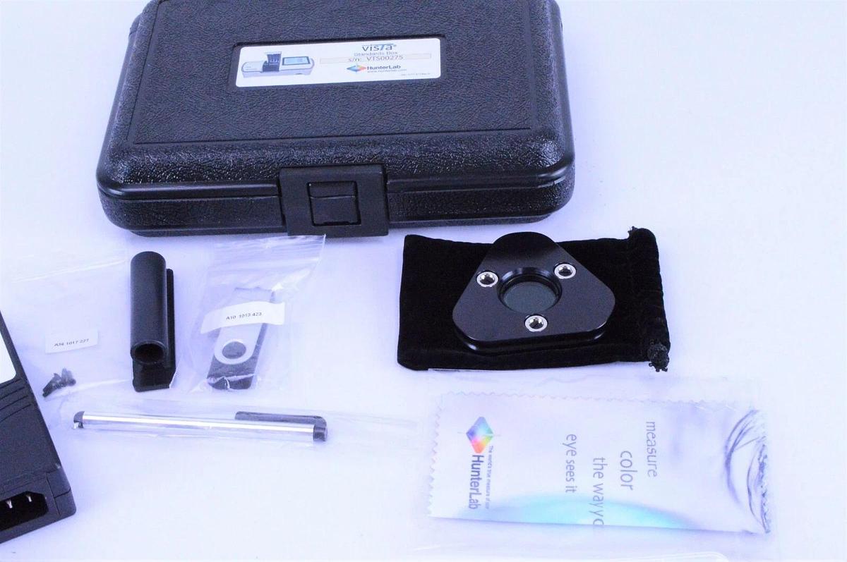 HunterLab Vista Spectrophotometer Standards Box software P/S accessories