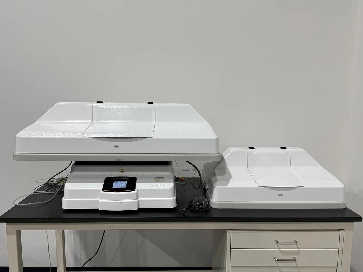 Used Sartorius Stedim BIOSTAT RM 20/50 Wave Rocker Mixing Bioreactor +20L & 50L Trays