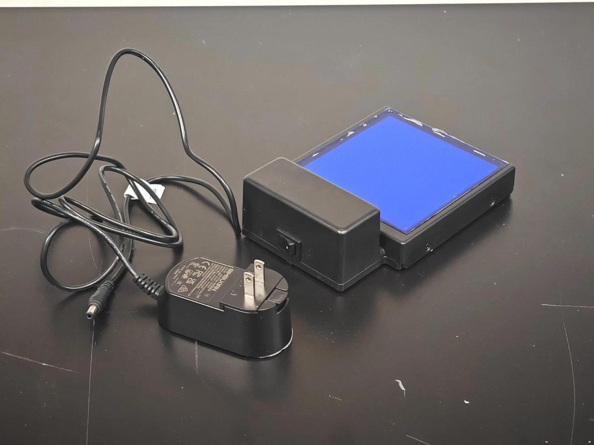 Used Fisher | RealTime DNA Electrophoresis Mini Gel System