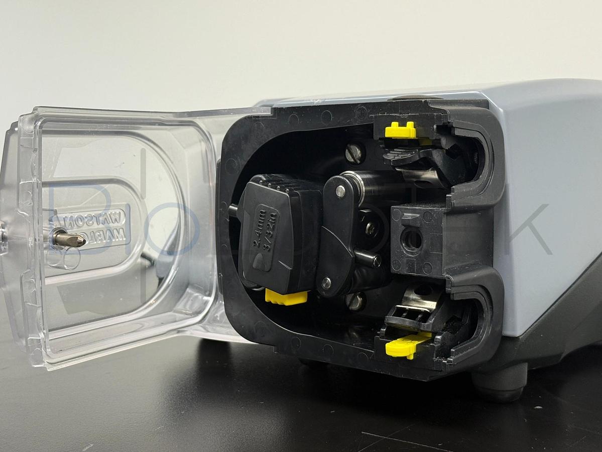 Used Watson-Marlow 530UN/R2 Cased Peristaltic Pump | 520R2 Head 45 Hours