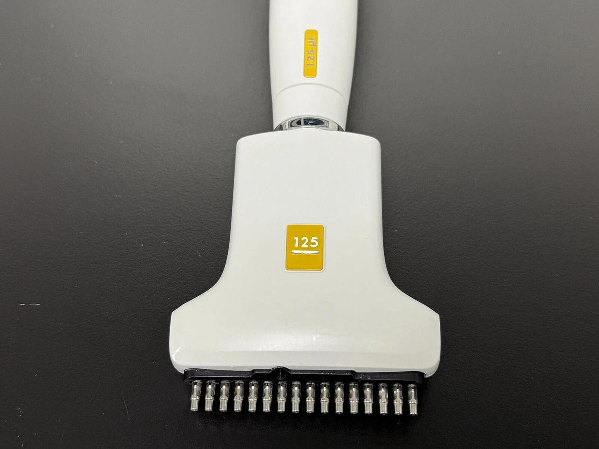 Used Integra ViaFlo 5-125ul 16-channel electronic pipette 4642