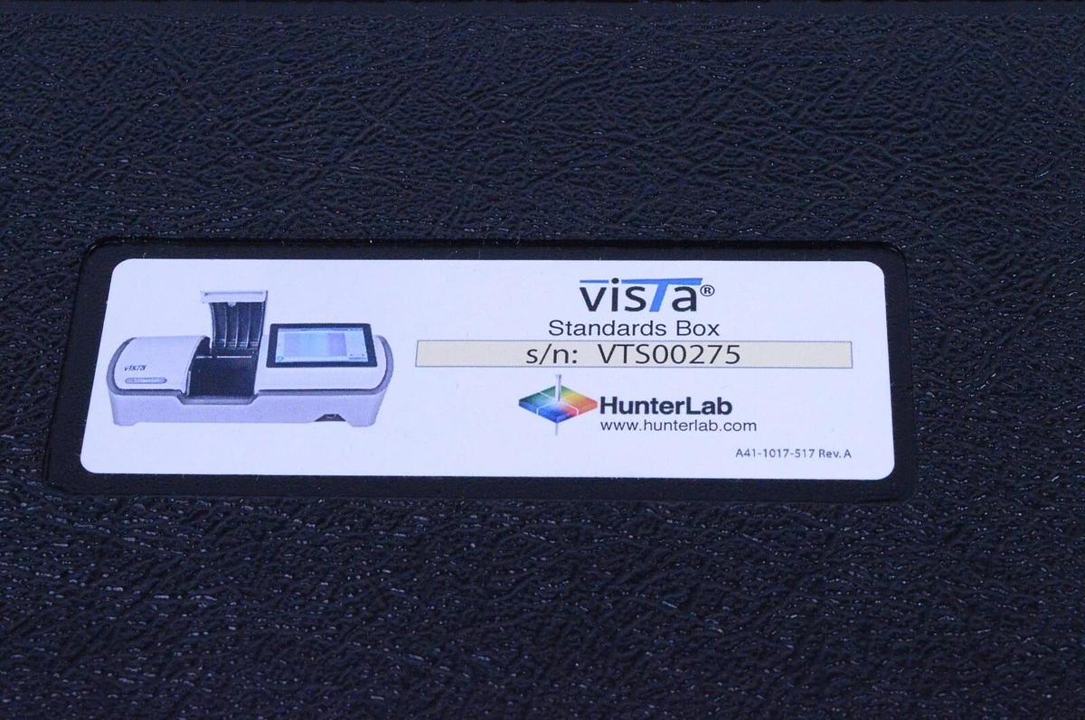 HunterLab Vista Spectrophotometer Standards Box software P/S accessories