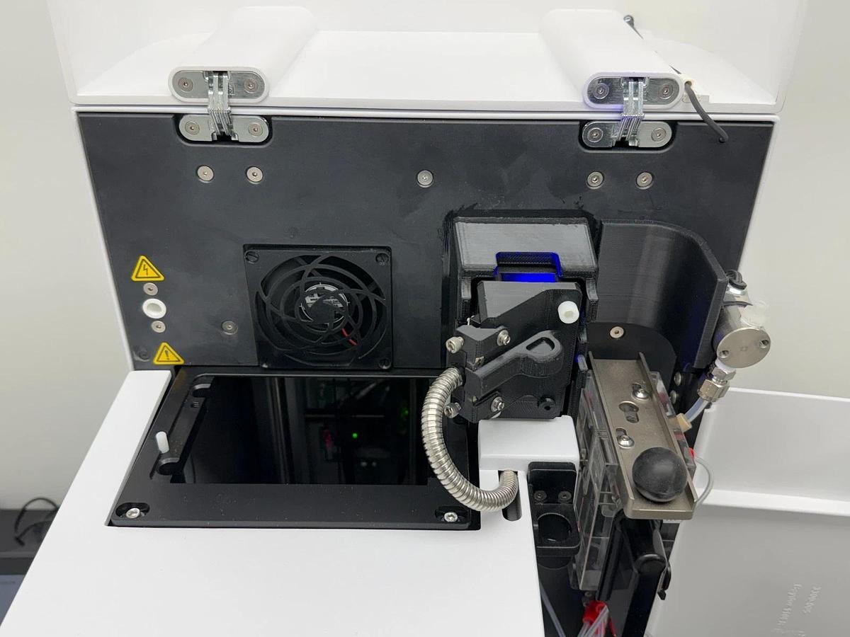 Used Agilent 5200 Fragment Analyzer CE system 2023 for 12 Capillary array