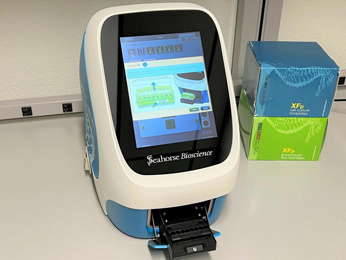 Used Agilent Seahorse XFp Extracellular Cell Flux Analyzer w/Warranty