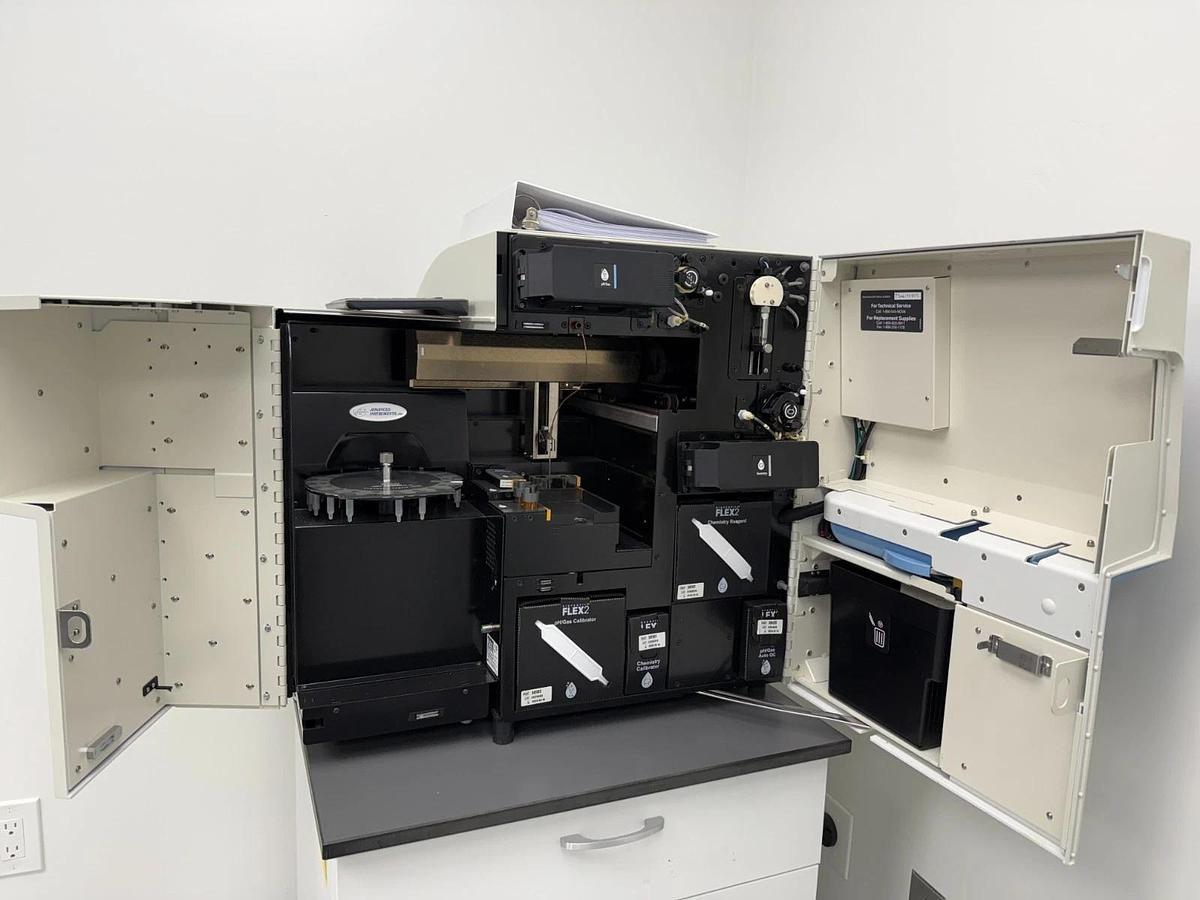 Used Nova Biomedical BioProfile FLEX2 Bioprocess Analyzer OSM20 | Osmolality pH Gas