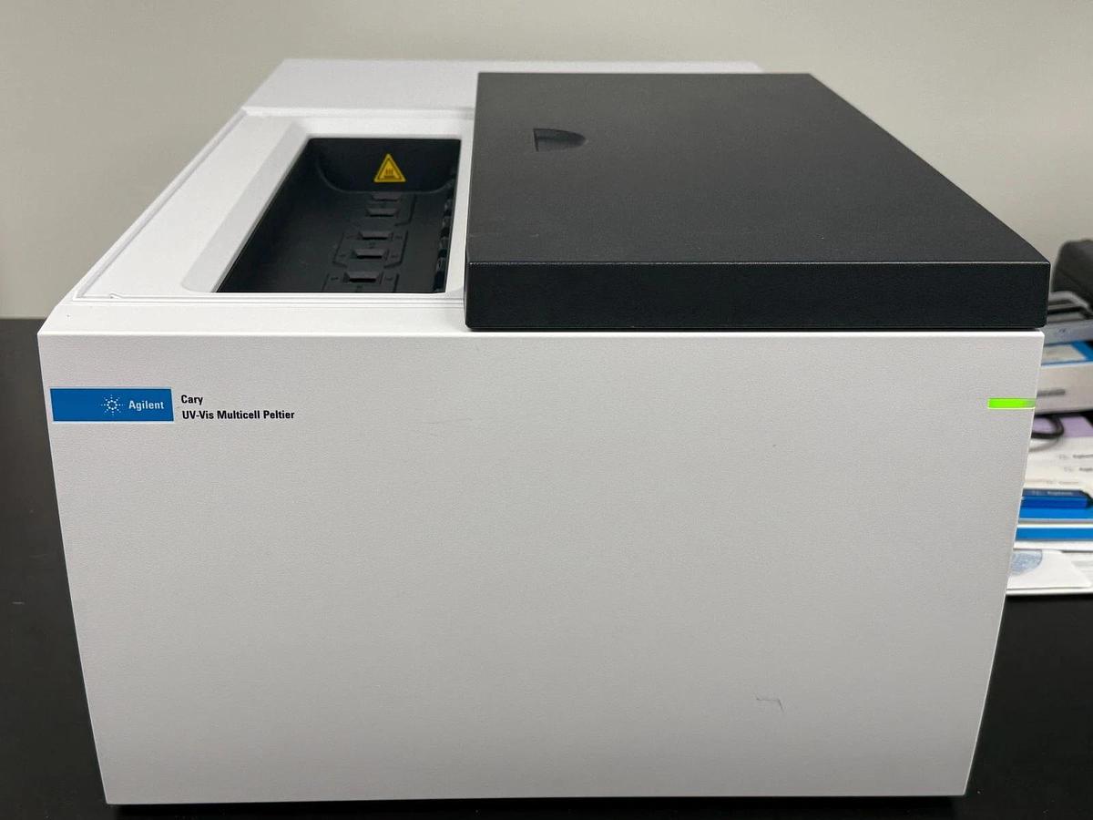 Used Agilent Cary 3500 UV-Vis Spectrophotometer System w/ Multicell Peltier 2024