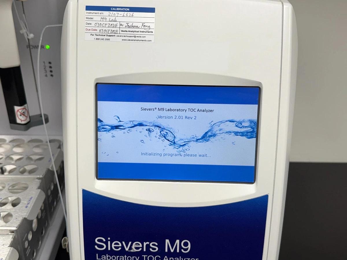 Used Veolia Suez GE Sievers M9 Lab TOC Analyzer with autosampler