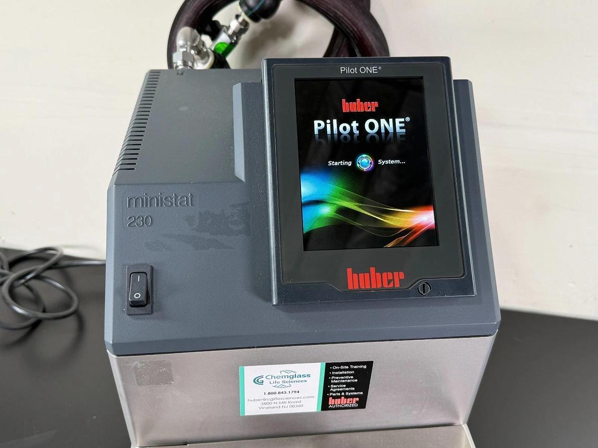 Used Huber Ministat 230 Refrigerated Heating Circulator | Pilot ONE, -40 to 200°C
