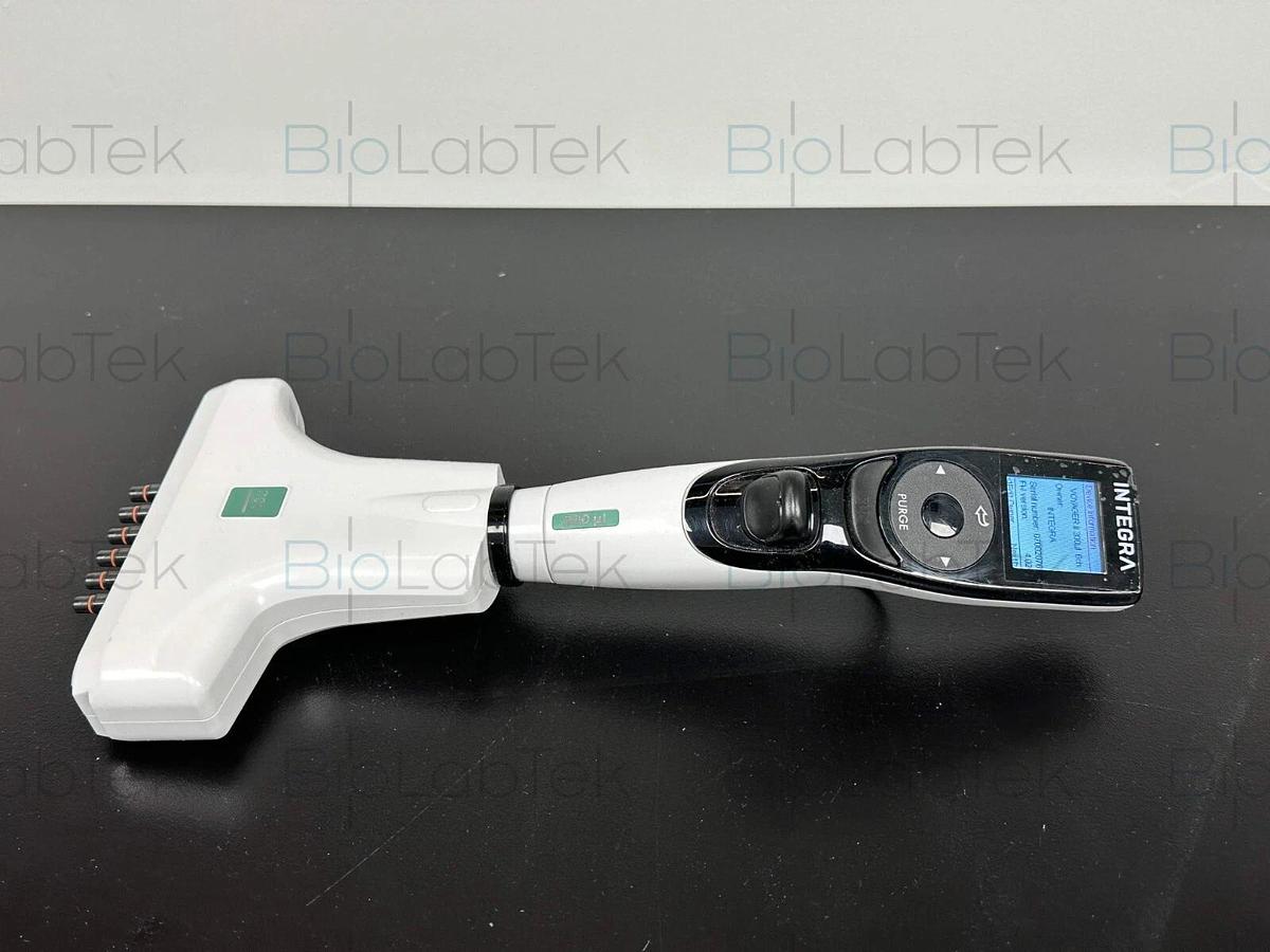 Used Integra Voyager II 10-300ul 6-channel electronic pipette