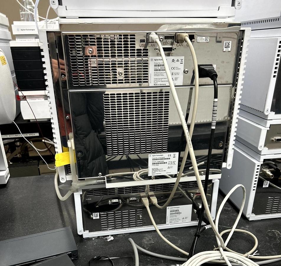 Used Agilent 6420 Triple Quad Clinical LC/MS Spectrometer / HPLC / PC Setup