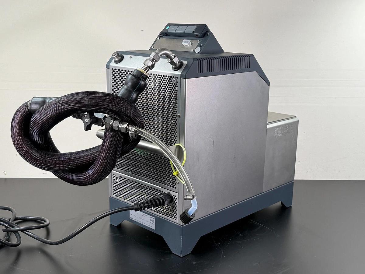 Used Huber Ministat 230 Refrigerated Heating Circulator | Pilot ONE, -40 to 200°C