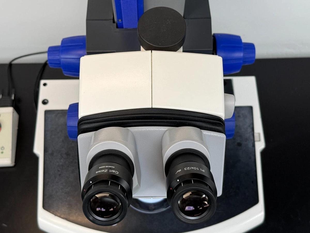 Used Zeiss SteREO Discovery.V8 Microscope Plan S 1.0x PL 10x/23 | 8x-63x Zoom Stand