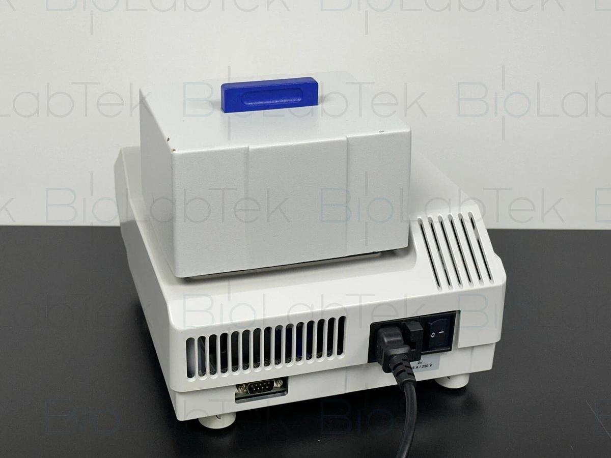 Used Eppendorf ThermoMixer R 5355 heat/cool shaker mixer with MTP micro plate block