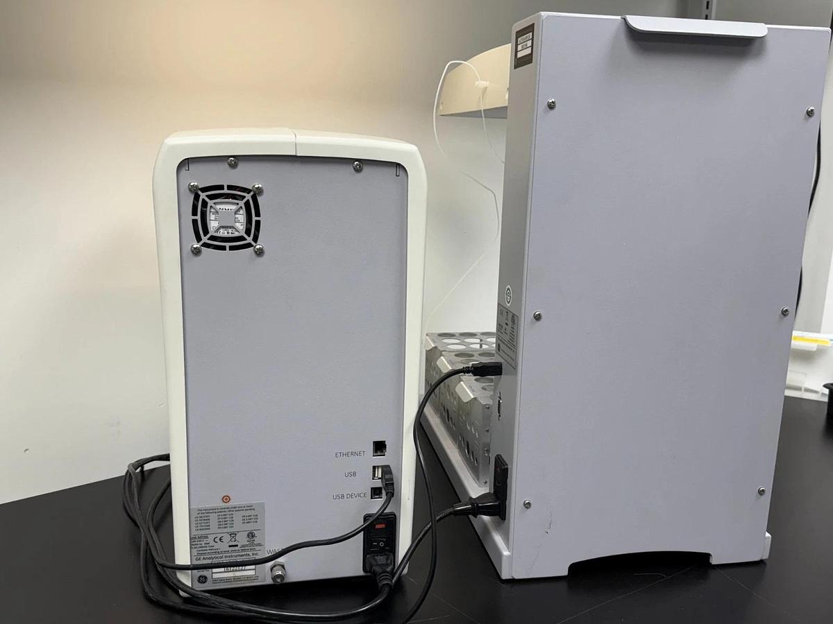 Used Veolia Suez GE Sievers M9 Lab TOC Analyzer with autosampler